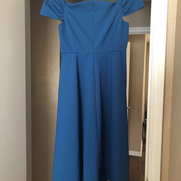 Formal Dress - Picture 6 of 7